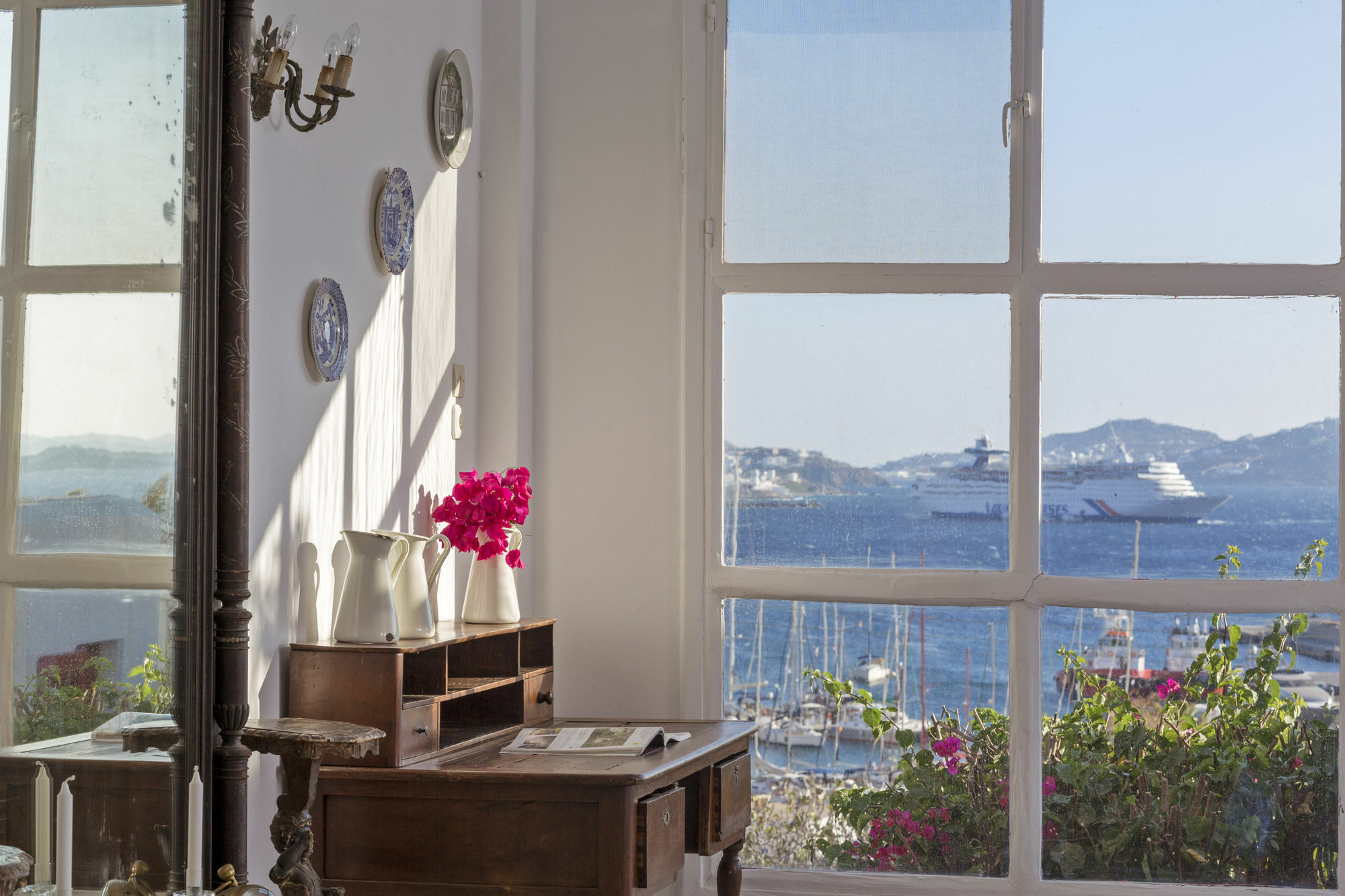 Rhenia Hotel Túrlosz Kültér fotó